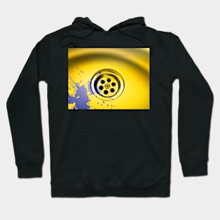 MAKİNG A SPLASH IN A GOLD SİNK Hoodie